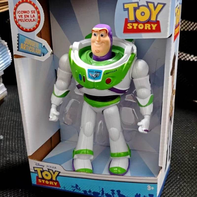Toy Story 3 – Lightyear Collectibles - Buzz