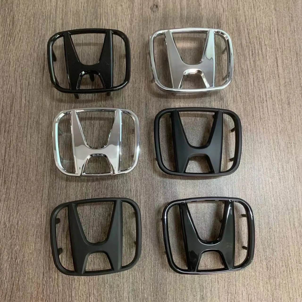 Honda Steering Wheel Emblem – 50/53mm Car Badge Decal - Silver / 53mm x 43mm