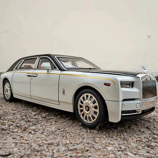 Rolls-Royce Phantom Model Car - White