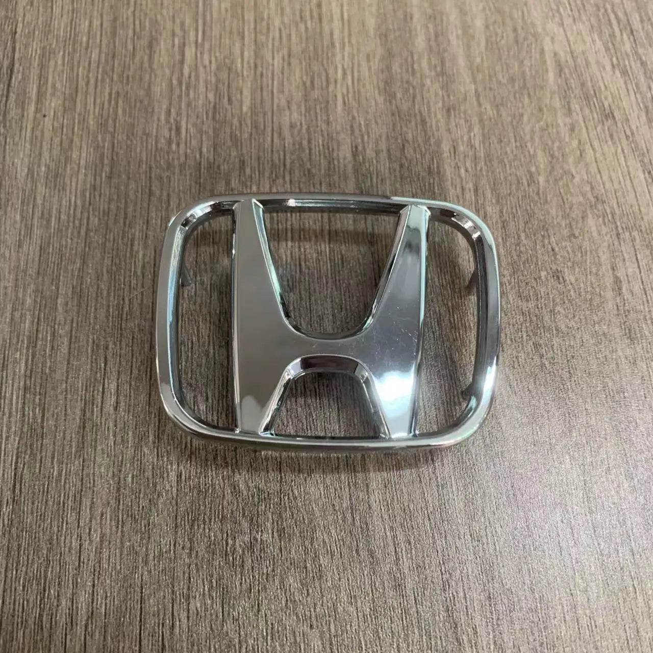 Honda Steering Wheel Emblem – 50/53mm Car Badge Decal - Silver / 53mm x 43mm