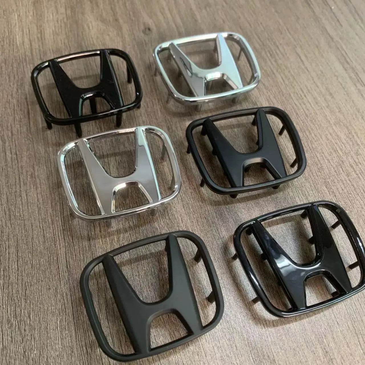 Honda Steering Wheel Emblem – 50/53mm Car Badge Decal - Silver / 53mm x 43mm