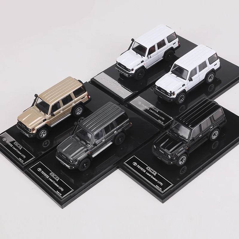Mini Toyota Land Cruiser LC76 / LC70 SUV – Model Car - Black right