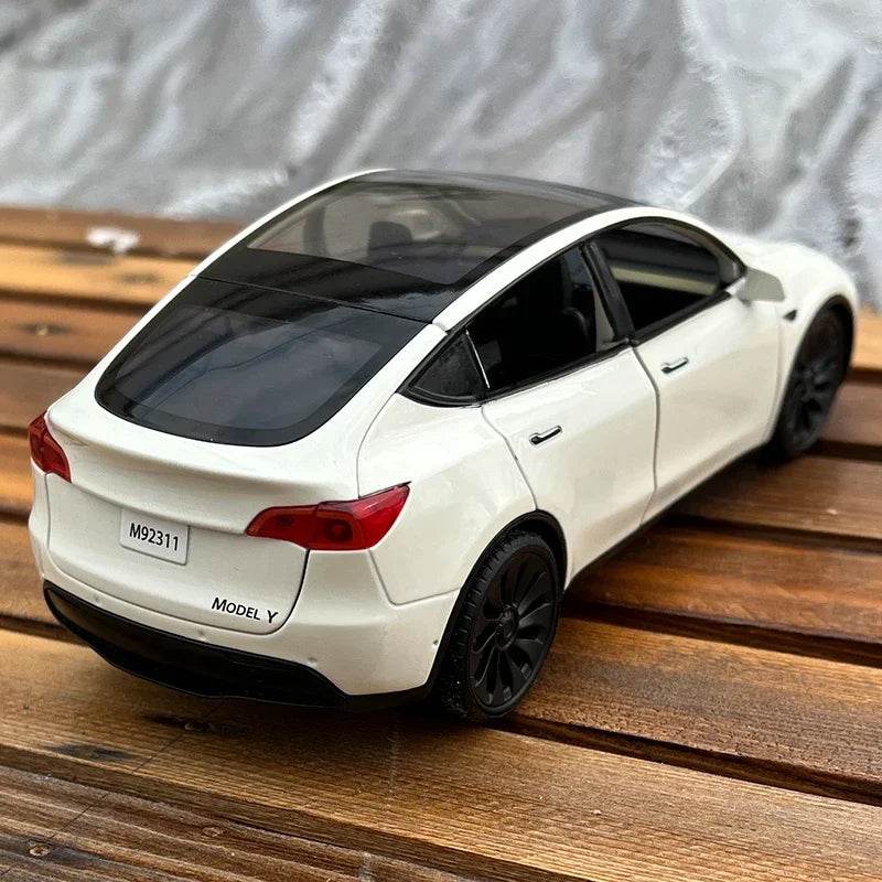 Tesla Model Y – Car Toy - model Y white