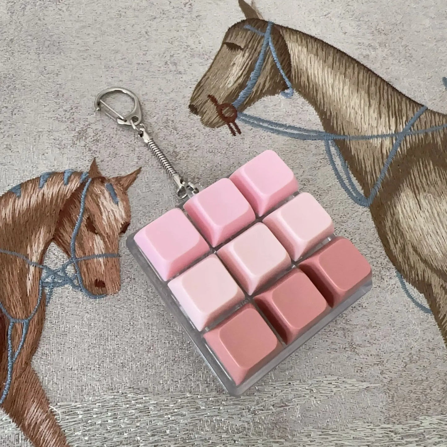 Decompression Keyboard Key Fidget Toy - Stress Relief Desktop Toy - Pink brick red