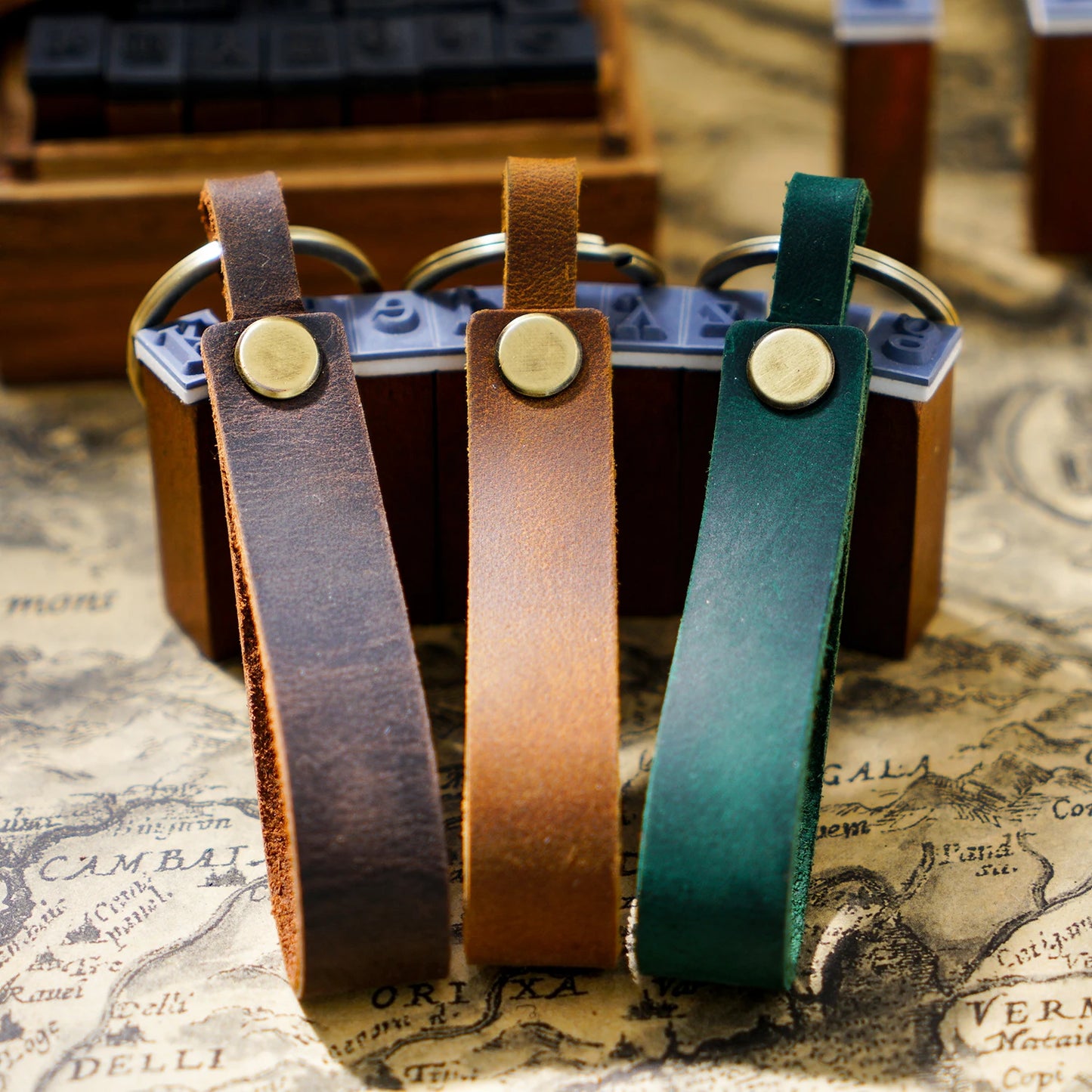 Top Grain Leather Keyring — Minimalist, 7 Colours