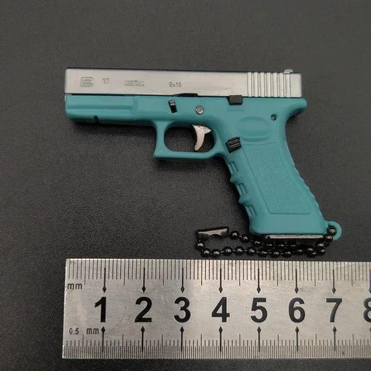 Mini Scale Key Chain G17 Metal Keychain 1:3 Scale Tactical Mini Replica Gift – Carmoods.com