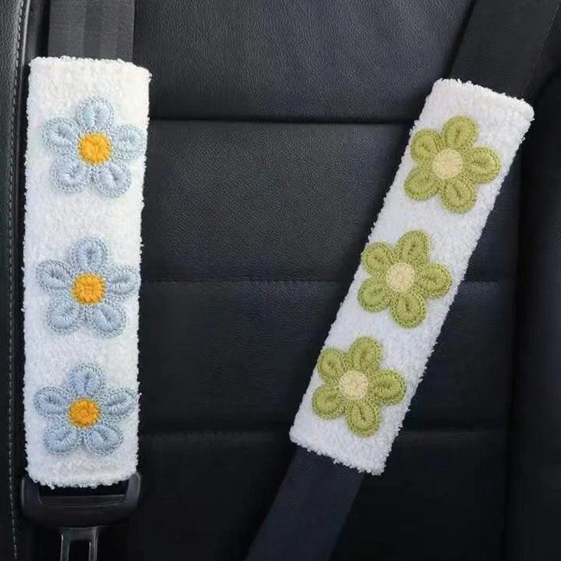 Plush Flower Seat Belt Shoulder Pads - 2pc Women's Car Interior