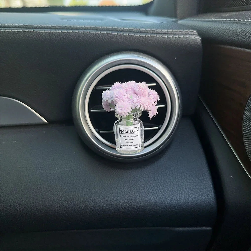 Car Air Vent Flower Clip Ornament – Glass Vase with Babysbreath & Jasmine