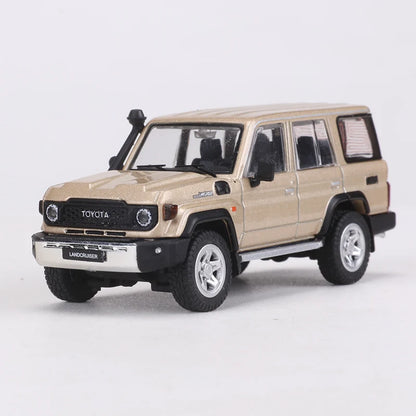 Toyota Land Cruiser LC76 / LC70 SUV – Model Car - Black right
