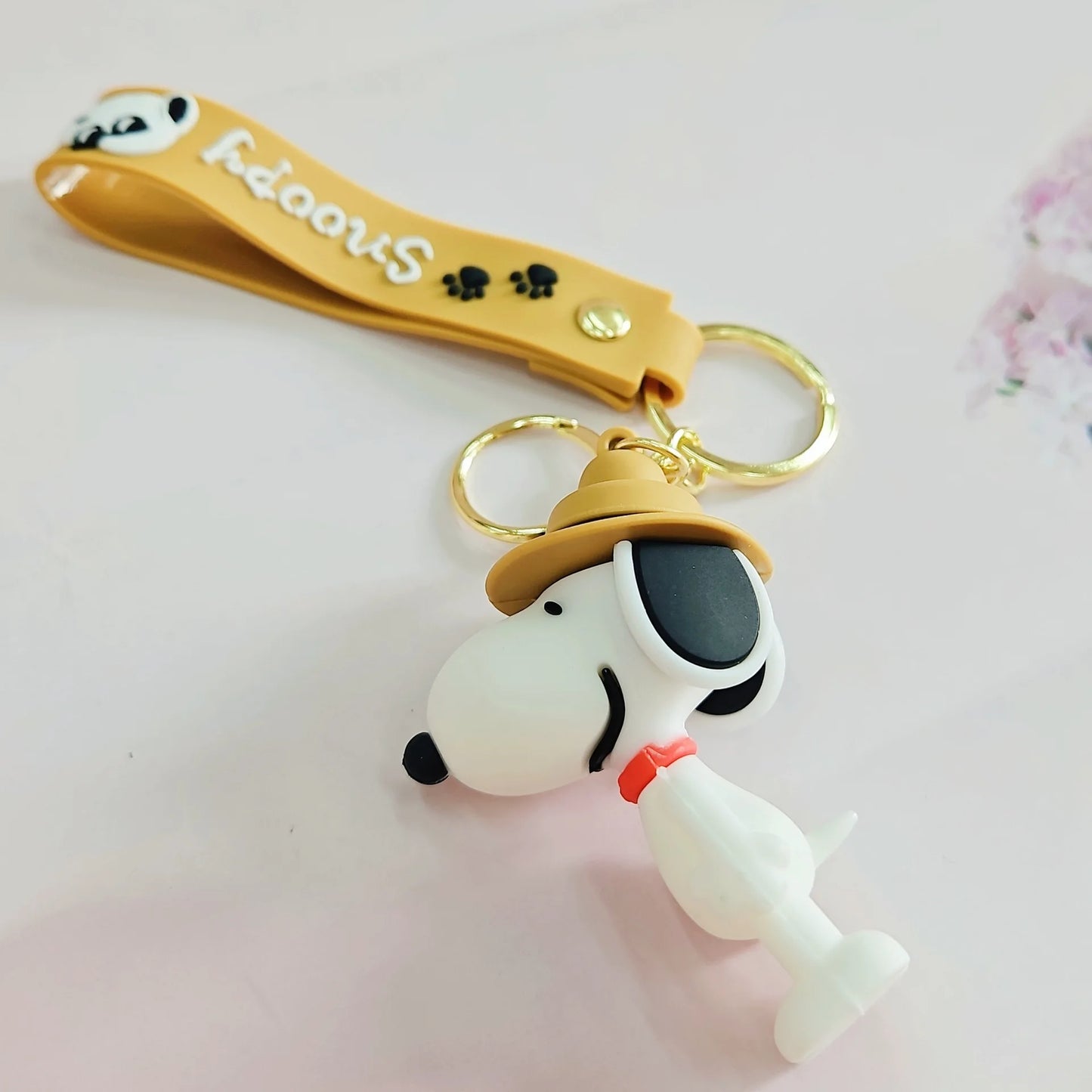 Snoopy & Charlie Keychain – Cute Bag Pendant & Car Key Ring