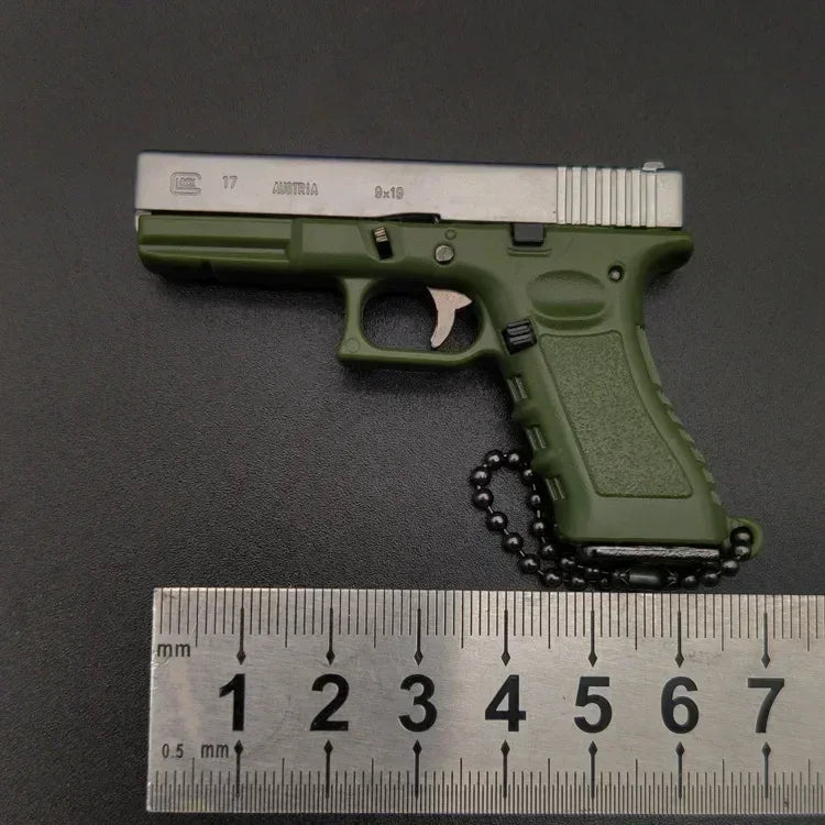 1:3 Scale G17 Metal Keychain - Tactical Mini Replica Pendant Gift