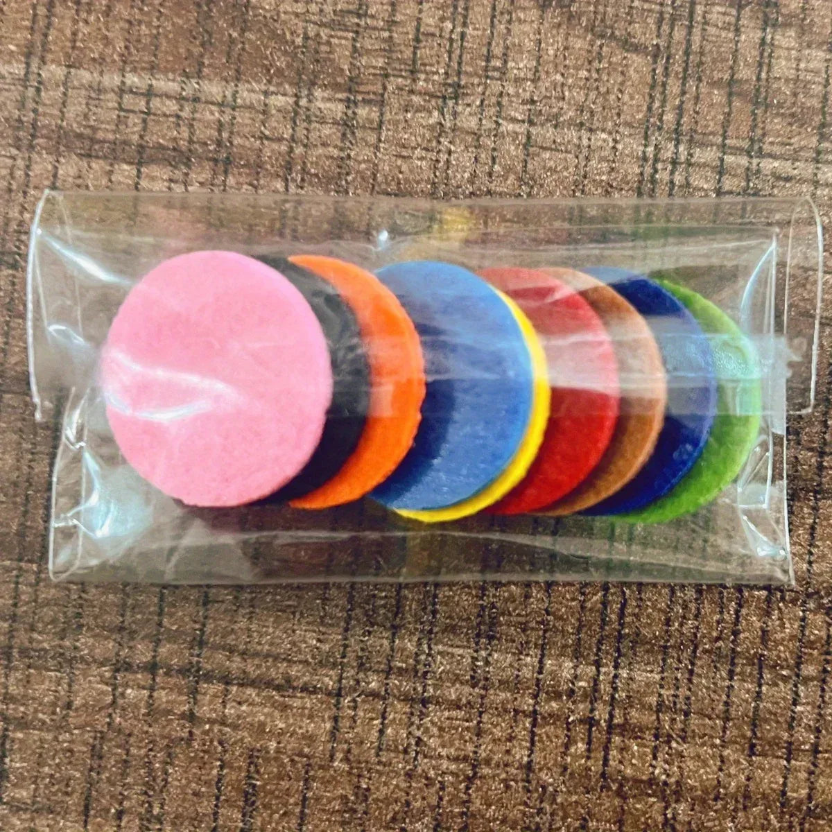 Refillable Car Air Freshener Vent Clip with 10 Pads - A