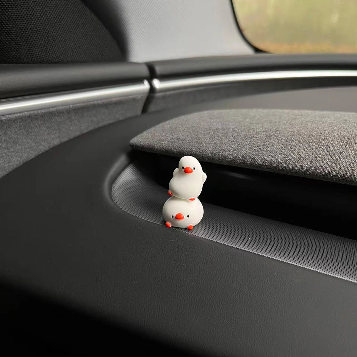 5-Piece Cute Duck Car Ornaments Set