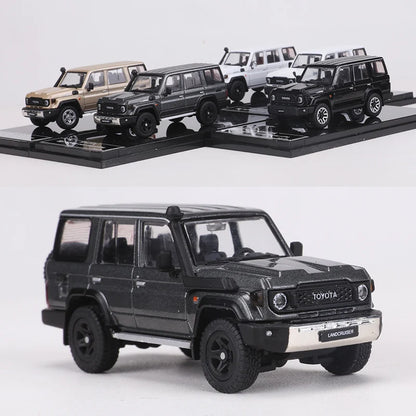 Toyota Land Cruiser LC76 / LC70 SUV – Model Car - Black right