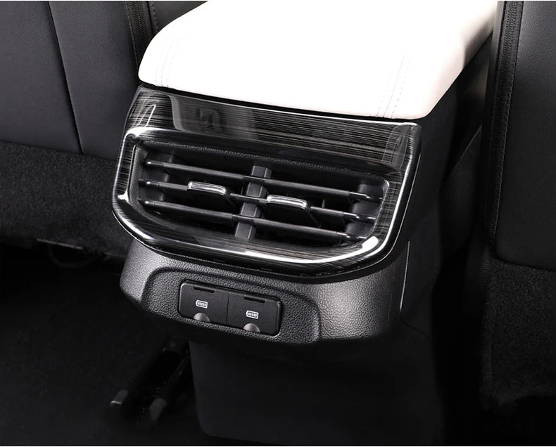 Carbon Fibre-Style Haval H6 Rear Air Vent Frame Trim