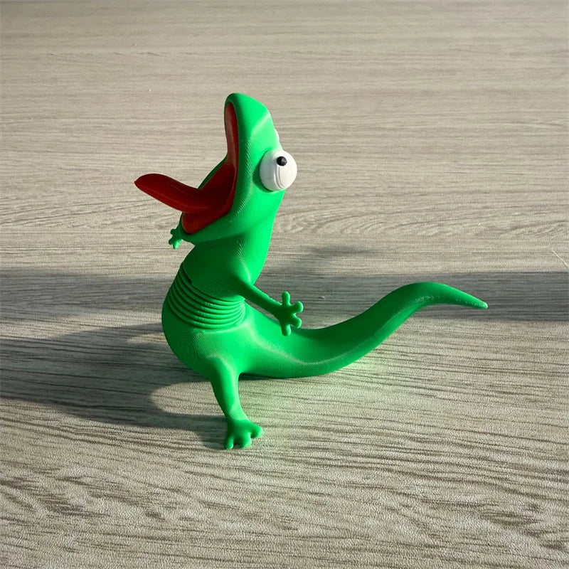 Cute 3D Printed Swinging Head Lizard Car Dashboard Decor