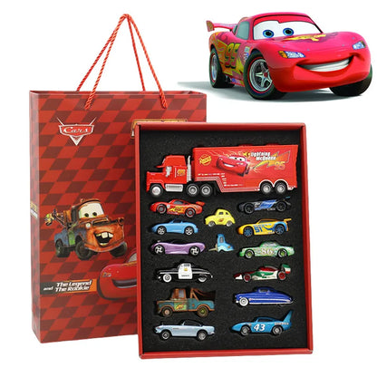 Disney Pixar Cars Gift Box – Diecast Lightning McQueen & Jackson Storm Set - 8Pcs