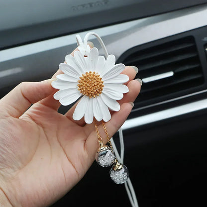 Daisy Car Rearview Mirror Pendant – Cute Floral Hanging Ornament