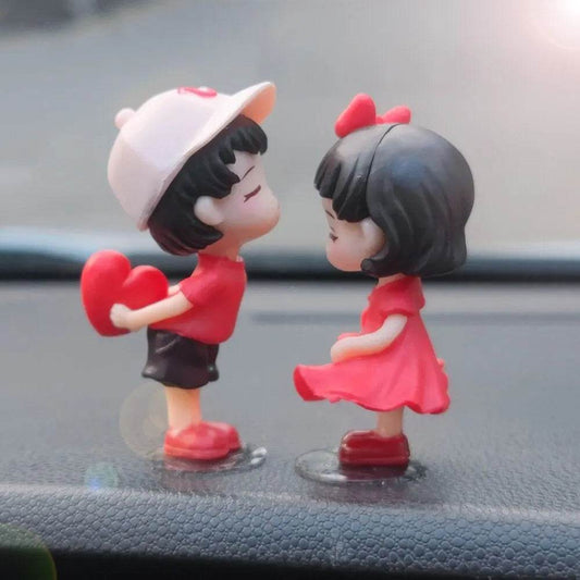 Cute Couple Dashboard Ornaments – Cartoon Kissing Figurines for Car Interior Decoration - Decoration balloons