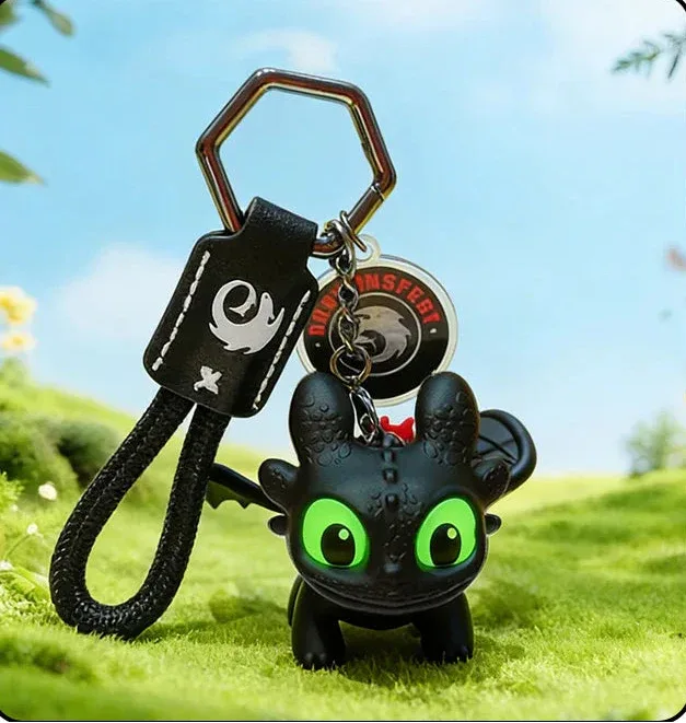 Light Up Night & Light Fury Keychain – Glowing Dragon - Night Fury