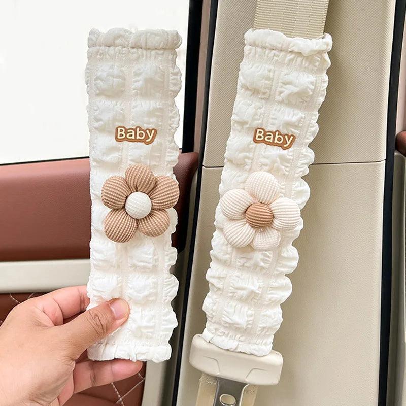 Blomstret Chiffon Bilbelte Skulderputer – Myke Putetrekk