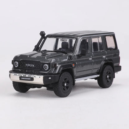 Toyota Land Cruiser LC76 / LC70 SUV – Model Car - Black right