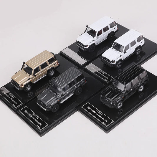 Toyota Land Cruiser LC76 / LC70 SUV – Model Car - Black right