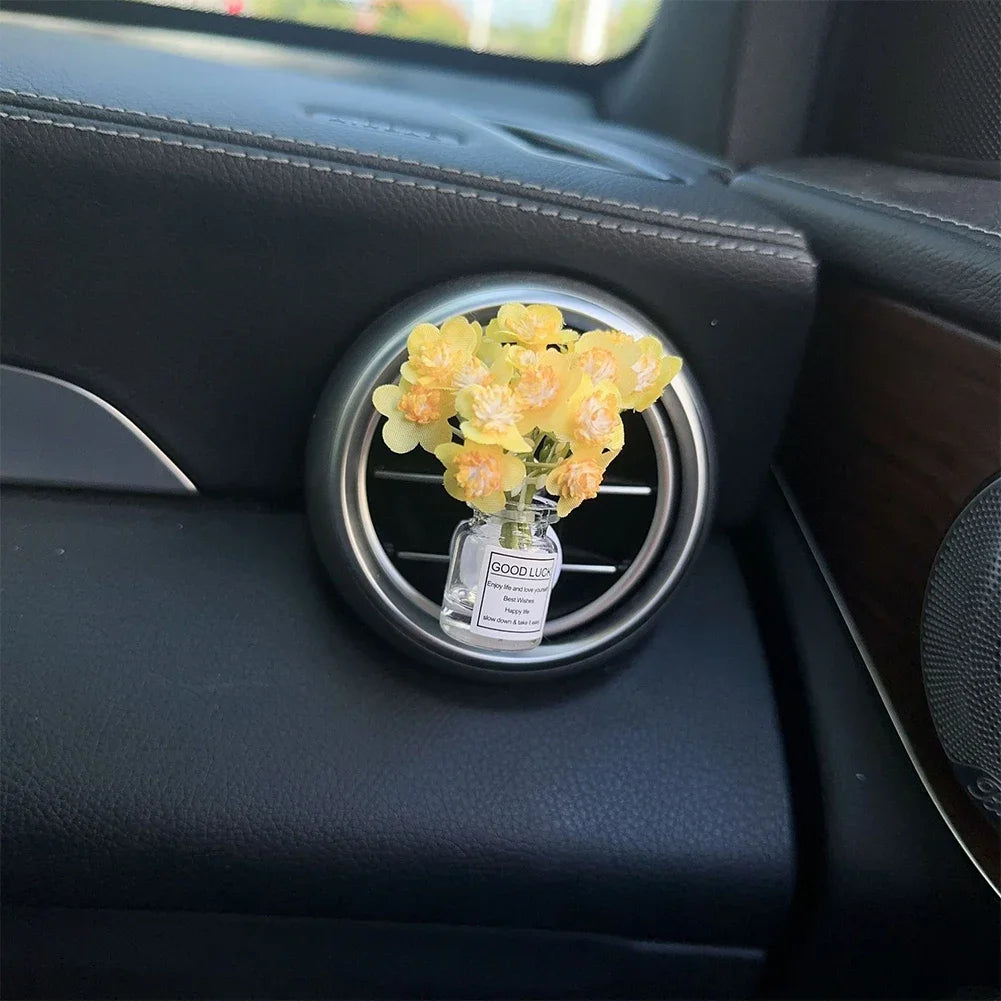 Car Air Vent Flower Clip Ornament – Glass Vase with Babysbreath & Jasmine
