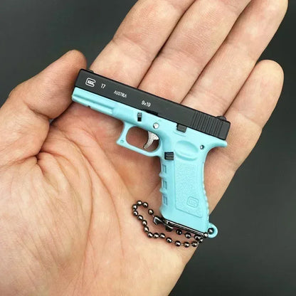 1:3 Scale G17 Metal Keychain - Tactical Mini Replica Pendant Gift