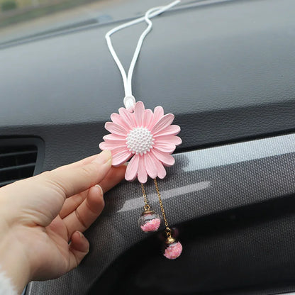 Daisy Car Rearview Mirror Pendant – Cute Floral Hanging Ornament