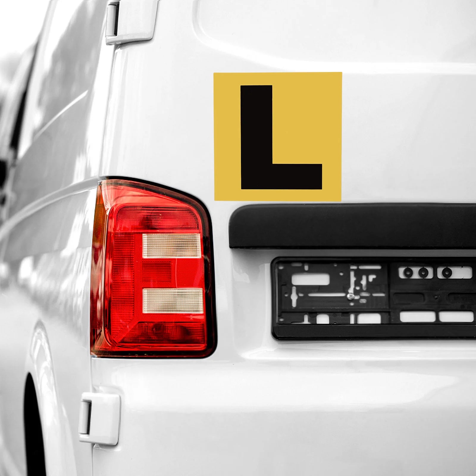 Magnetic L-Plate Stickers 2 Pcs– Car Learner Driver Signs, Easy Apply & Remove - 