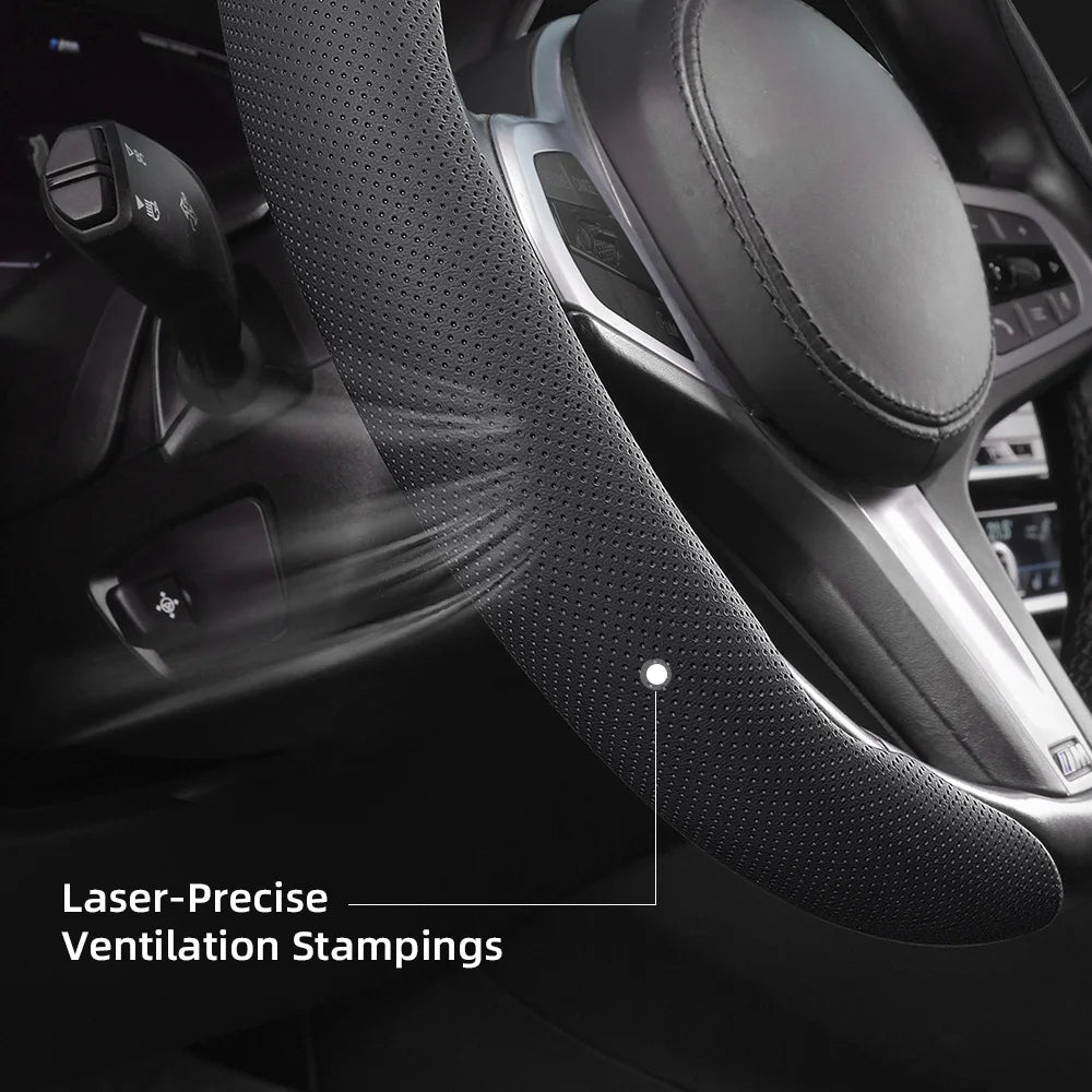 Dacia Breathable Leather Steering Wheel Cover