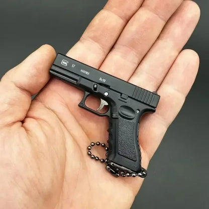 1:3 Scale G17 Metal Keychain - Tactical Mini Replica Pendant Gift