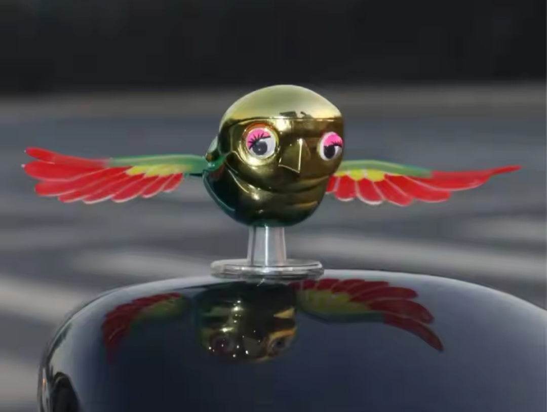 Cute Little Flyer Car Decoration | Simulation Flying Car Ornament - Purple